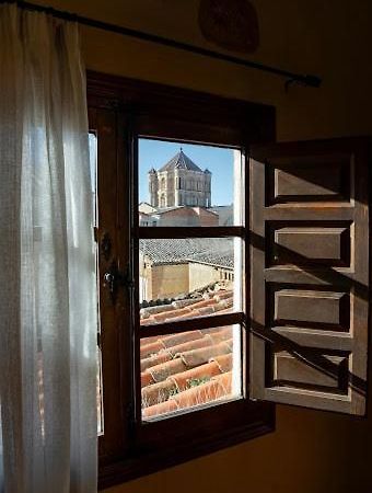 Pirata Casco Historico Hotel Toro Ngoại thất bức ảnh